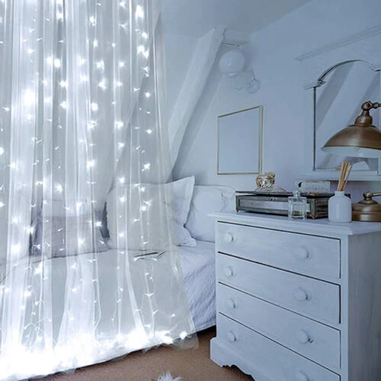 LED svetelný záves 2x2 m s 8 programami, vnútorný a vonkajší, nastaviteľný - studená biela