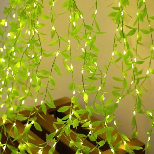3x2 m LED svetelný záves s malými zelenými lístkami, 8 programov, programovateľný, studená biela