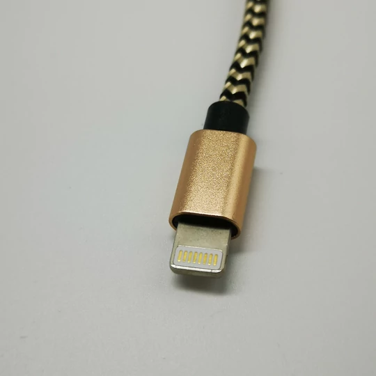Daewoo USB kábel, 1 meter, Iphone, zlatý