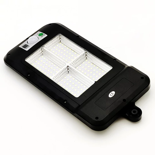 Solárna LED lampa s vysokým jasom, diaľkovým ovládaním a nastaviteľným držiakom
