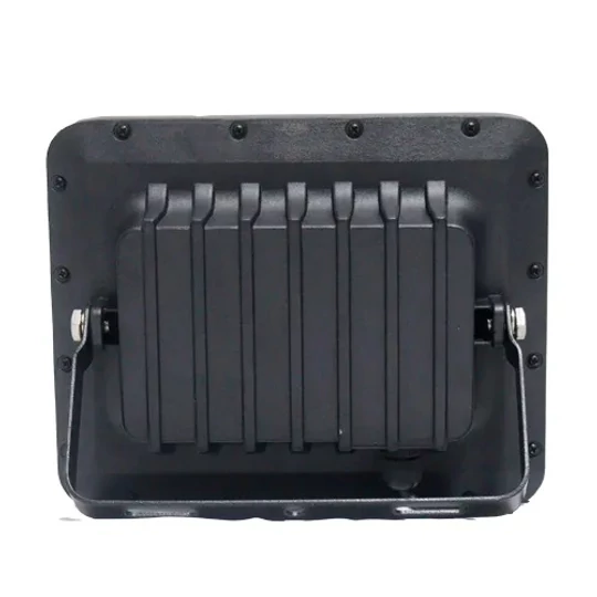 Solárne pouličné a dvorové LED svietidlo s diaľkovým ovládaním a samostatným solárnym panelom, 400W